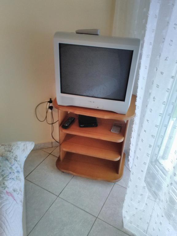 Zefi'S Apartment Nea Peramos  Ngoại thất bức ảnh
